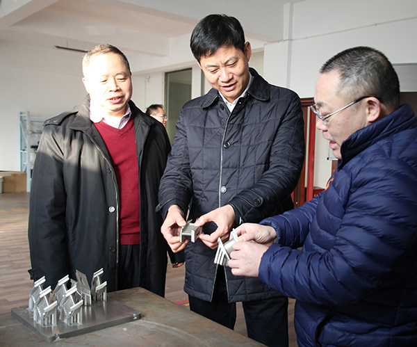 參觀3D打印中心.JPG 參觀3D打印中心.JPG