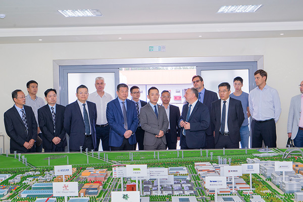 頂立科技在白俄羅斯開展戰(zhàn)略合作1.jpg 頂立科技在白俄羅斯開展戰(zhàn)略合作1.jpg