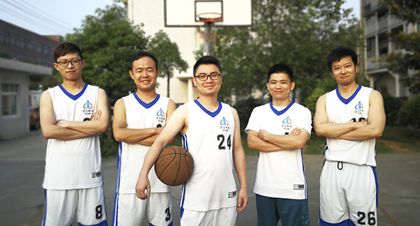 籃球賽合照1.jpg 籃球賽合照1.jpg